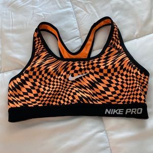Small Nike Sportsbra